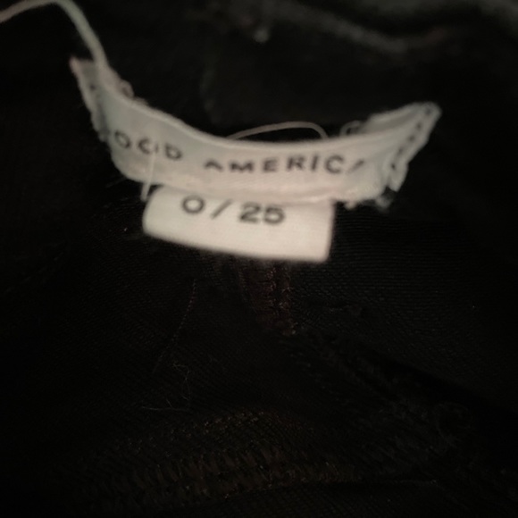 Good American High Rise Skinny Jeans Size 25 in Black Ripped Fray Hem - Picture 7 of 9